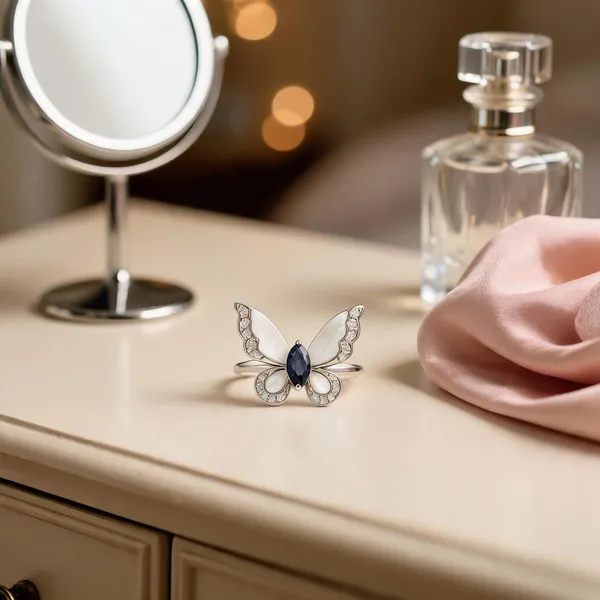 Enchanting_Sapphire_Butterfly_Rings_In_Timeless_Silver_Elegance