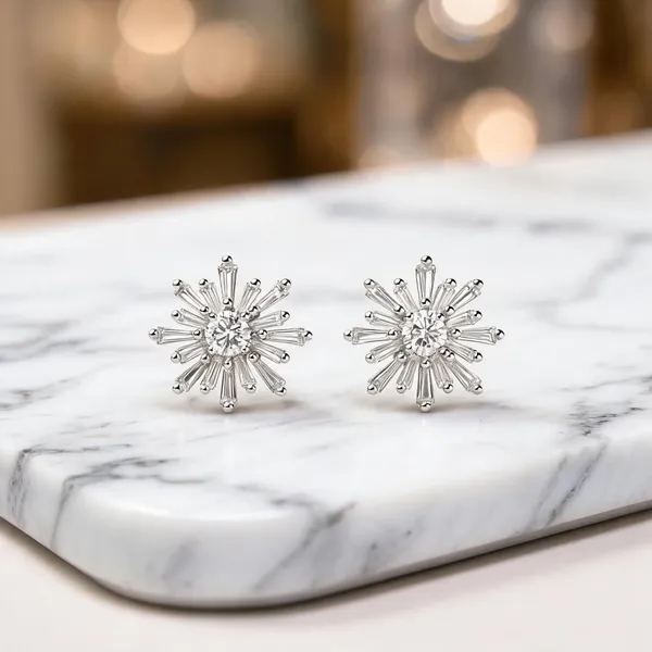 Silver_Earrings_Sunburst_Clear_Stone_Radiance