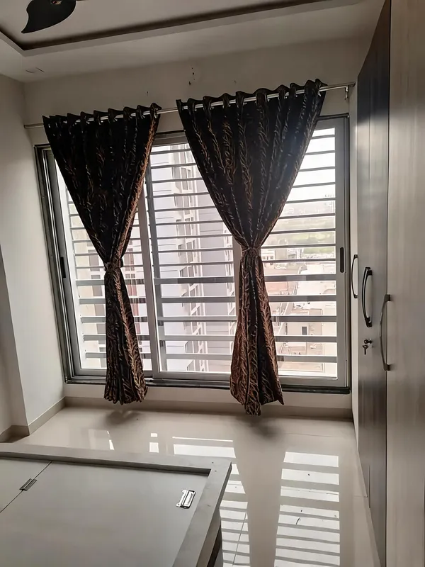 Brown_Long_Crush_Fabric_Curtain_For_Home_Decor