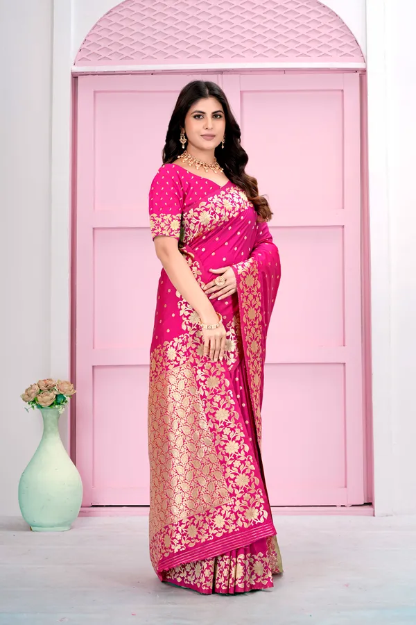 Gajri_Pink_Jacquard_Silk_Sarees