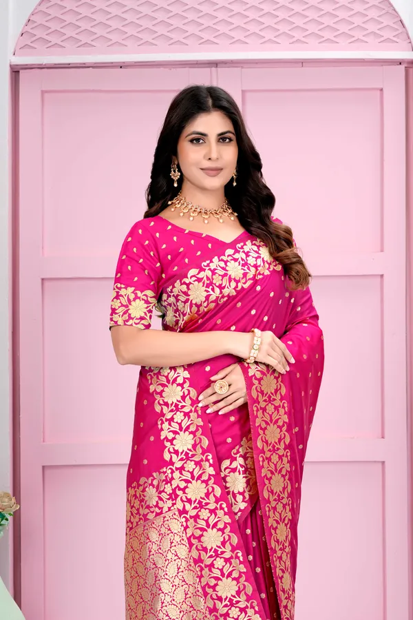 Gajri_Pink_Jacquard_Silk_Sarees
