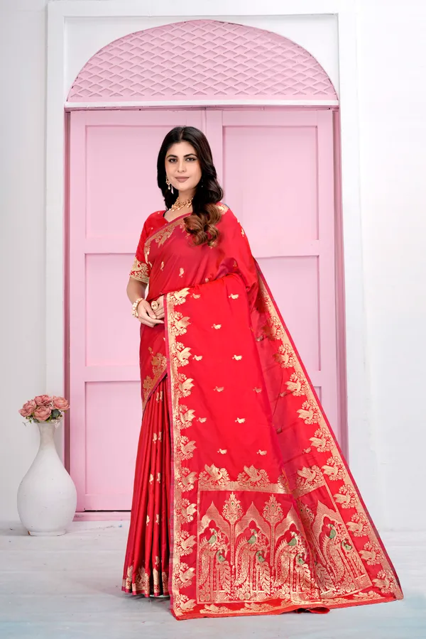 Red_Jacquard_Pure_Silk_Saree