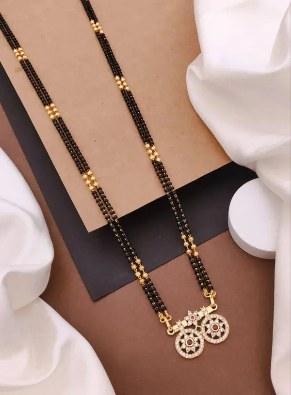 Black_Beaded_Gold_Tone_Mangalsutra_Necklace_for_Women