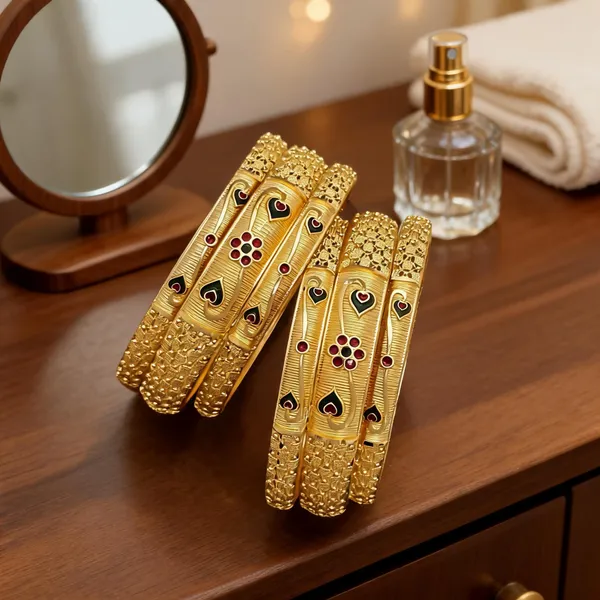 Gold_Brass_Heart_Motif_Black_Red_Bangles_Set_Pack_Of_2