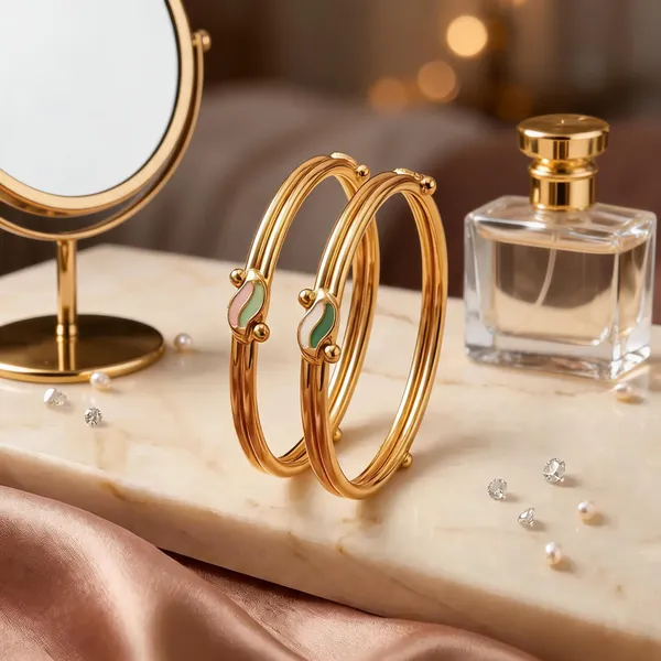 Gold_Brass_Green_Stone_Accent_Bangle