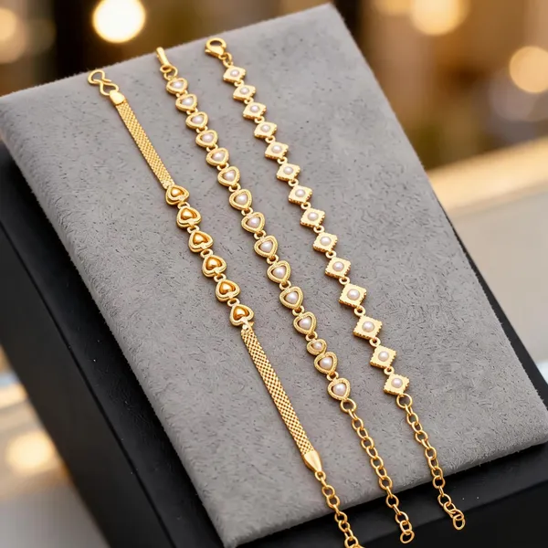 Gold_Brass_Heart_Floral_Bracelet_Set_For_Women