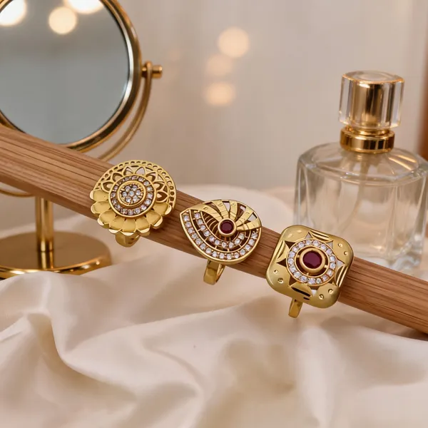 Gold_Brass_Red_Stone_Embellished_Ring_Set_For_Women