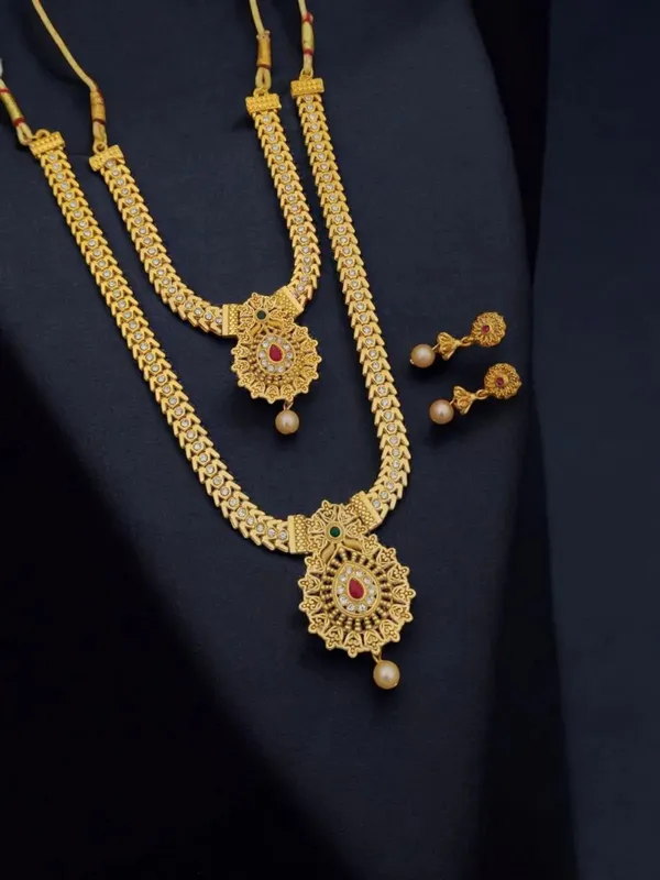 Gold_Tone_Traditional_Necklace_Set_For_Women