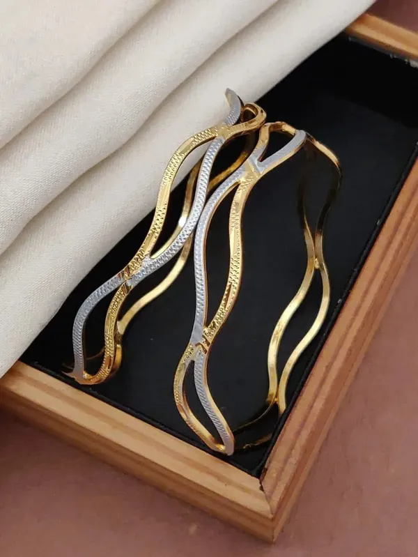Gold_Tone_Dual_Tone_Wavy_Necklace_Set_for_Women