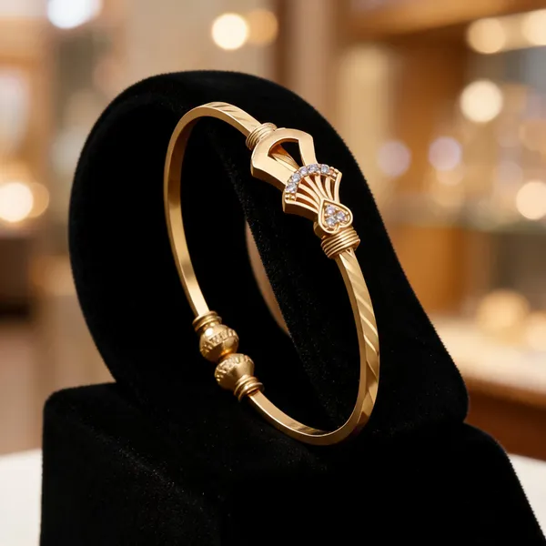 Gold_Brass_Fan_Motif_Stone_Cuff_Bangle_For_Women