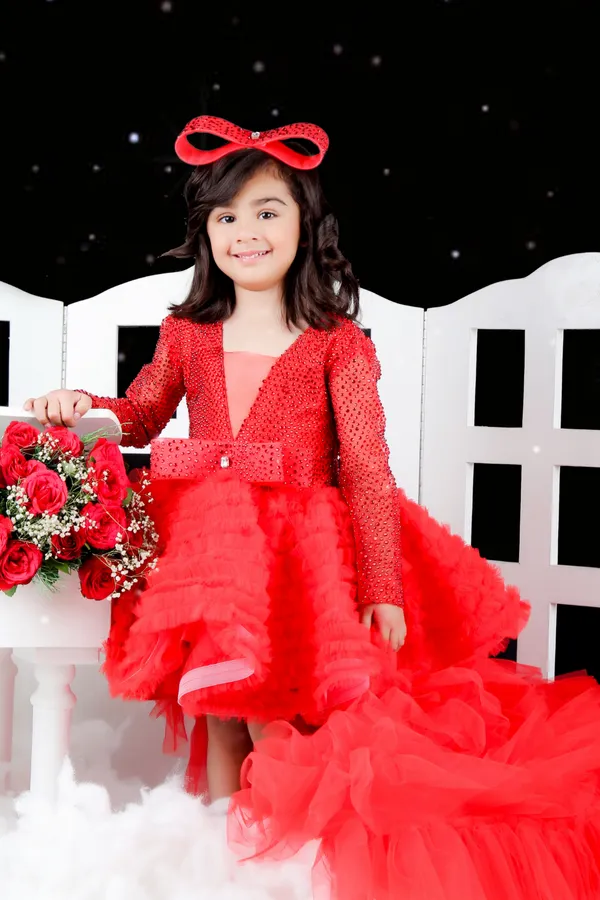 Swarovski_Handwork_Dress_With_Detachable_Tail_Red