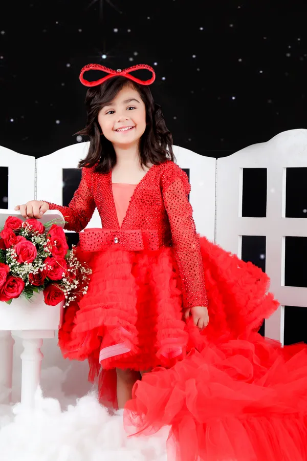 Swarovski_Handwork_Dress_With_Detachable_Tail_Red