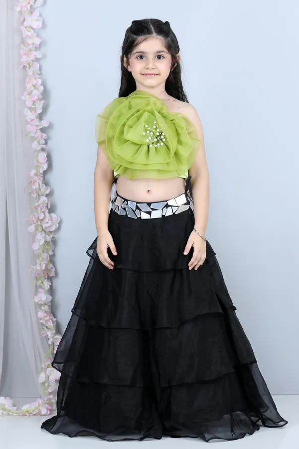 Flower_Detailing_Lehenga_Black