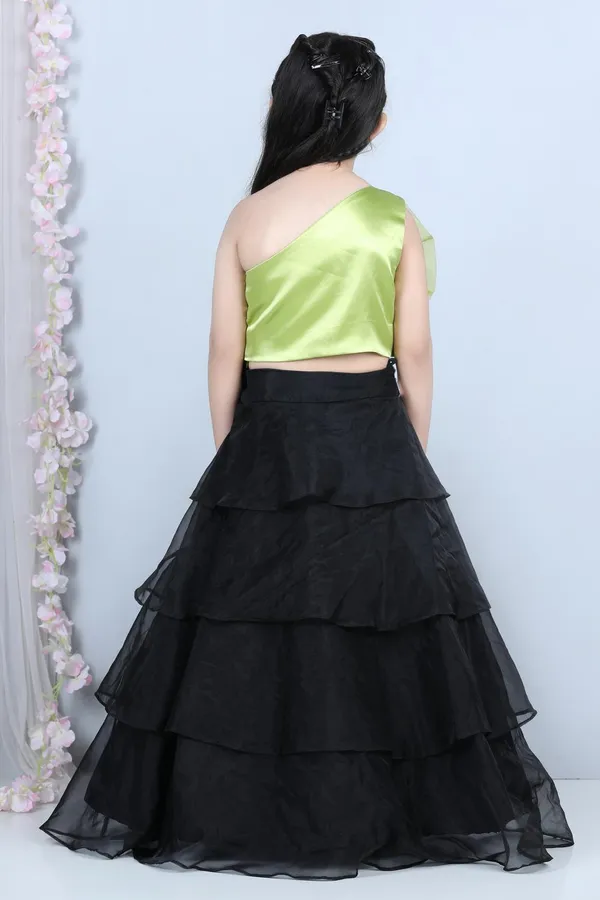 Flower_Detailing_Lehenga_Black