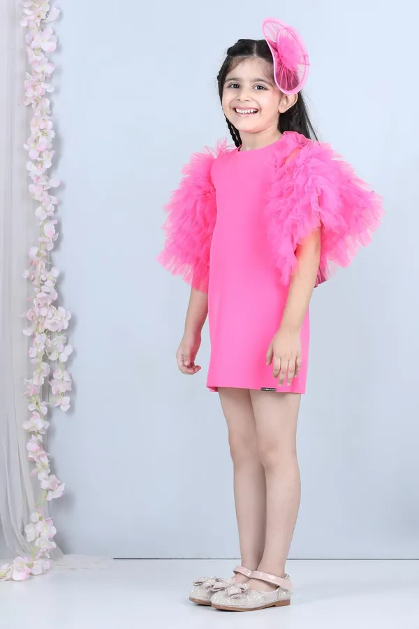 Short_Dress_With_Tulle_Sleeves_Pink