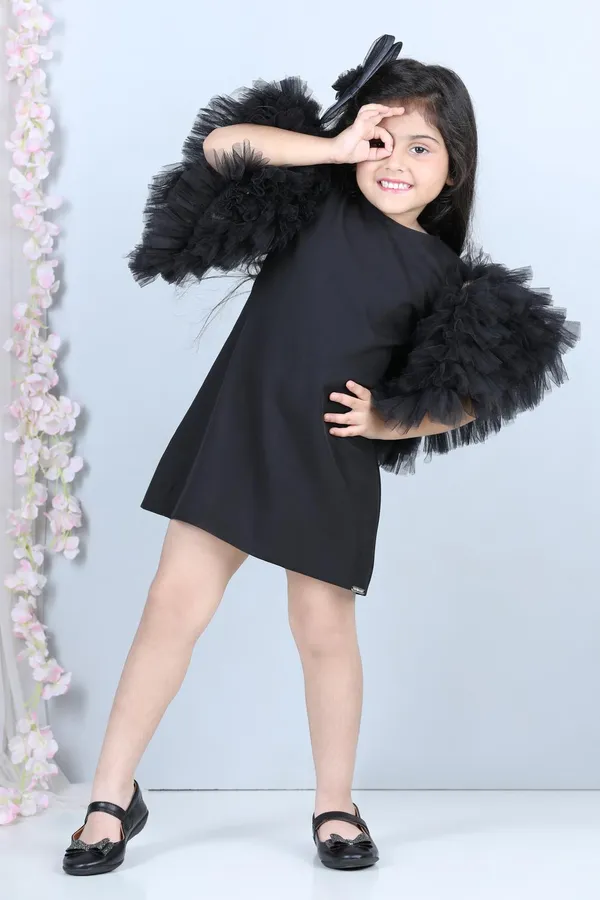 Short_Dress_With_Tulle_Sleeves_Black