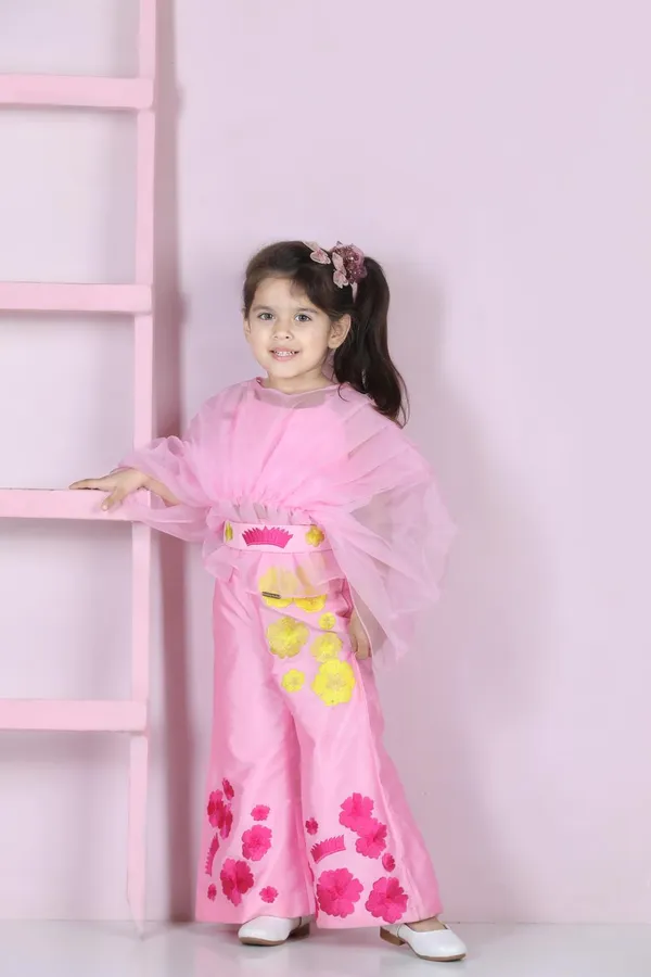 Silk_Set_With_Embroidery_Light_Pink