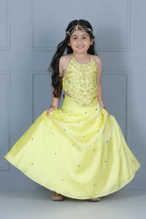 Halter_Blouse_With_Silk_Lehenga_Yellow_Color