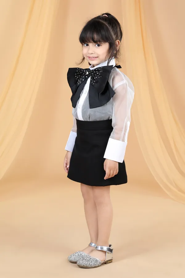 Top_Skirt_Set_Black_White