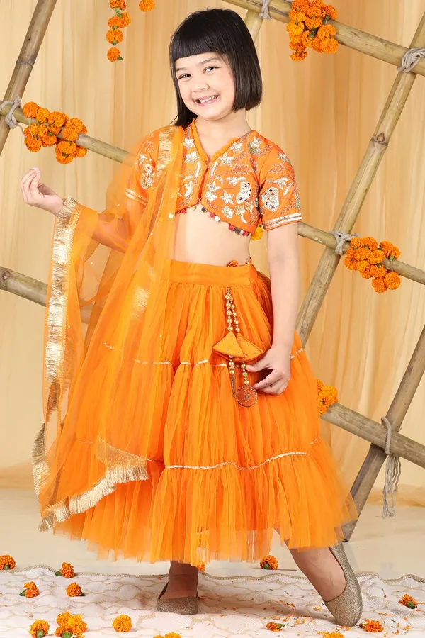 Sequence_Work_On_Blouse_Orange
