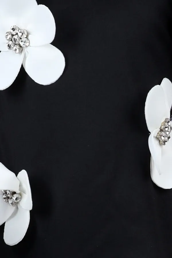 Straight_Dress_Embellished_With_3d_Flower_And_Stone_Scattering_Black