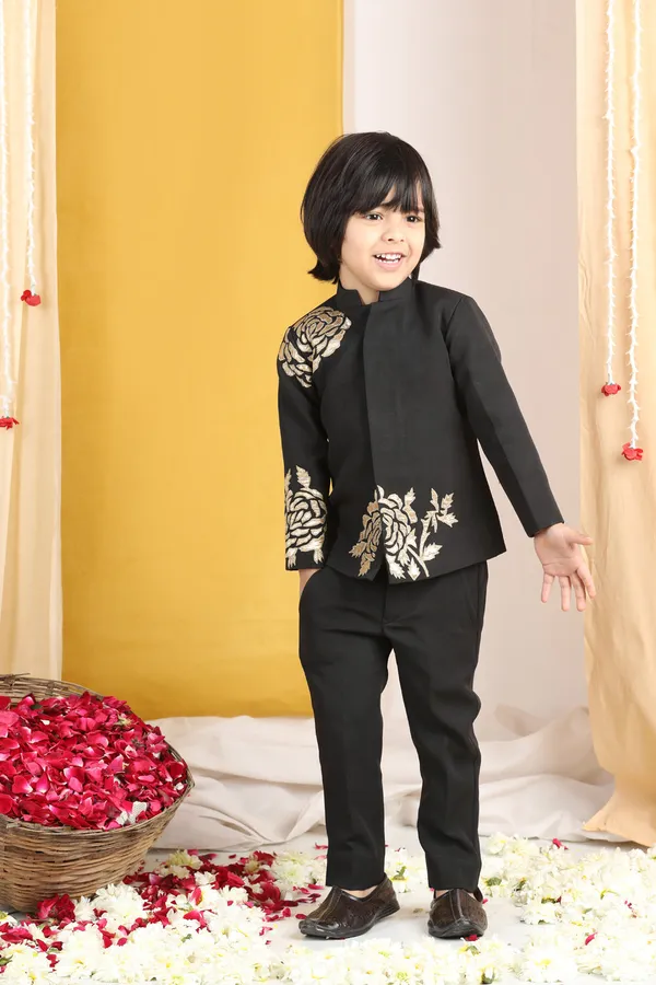 Boys_Bandhgala_With_Applique_Work_Black