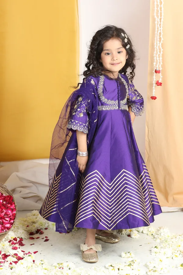 Zari_N_Seqeunce_Work_On_Yoke_With_Gotta_Detailing_Purple