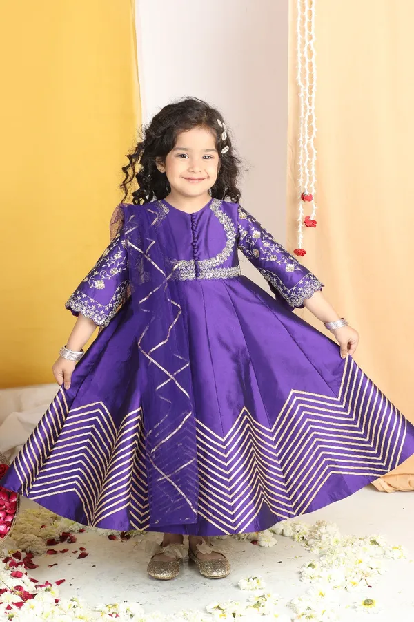 Zari_N_Seqeunce_Work_On_Yoke_With_Gotta_Detailing_Purple