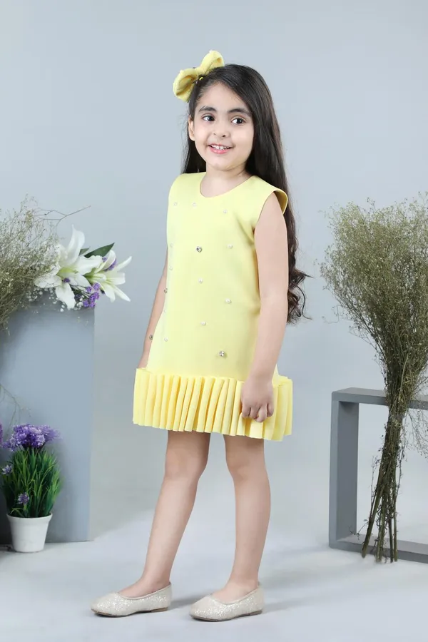 Dress_Fabric_3d_Pleats_Yellow