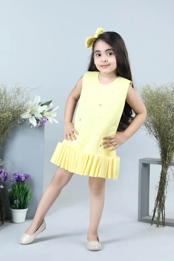 Dress_Fabric_3d_Pleats_Yellow
