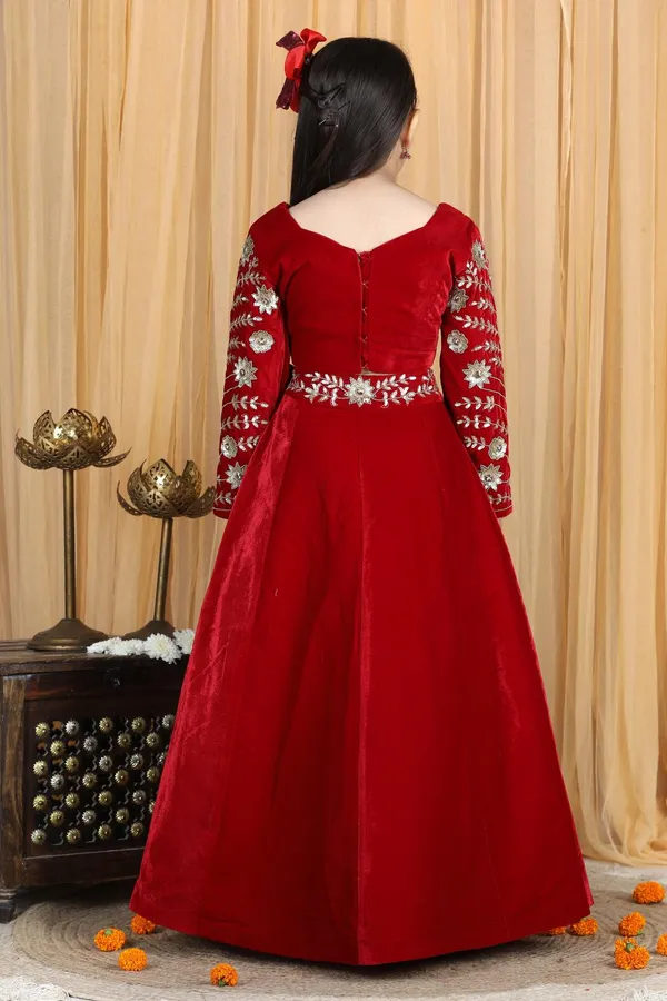 Velvet_Lehenga_With_Embroidery_Maroon