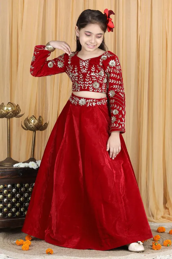 Velvet_Lehenga_With_Embroidery_Maroon