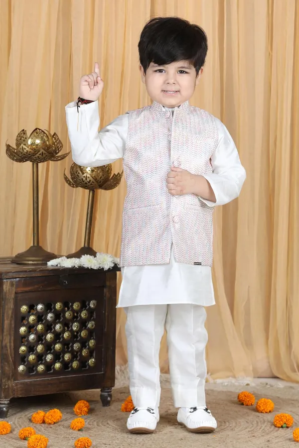 Kurta_Pajama_With_Sleeveless_Jacket_White