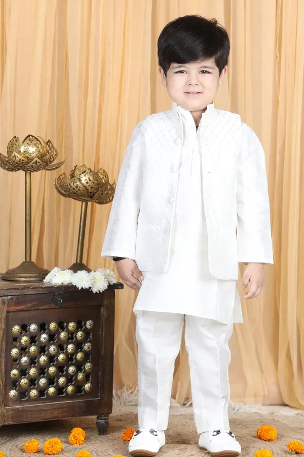 Kurta_Pajama_With_Sleeveless_Jacket_White