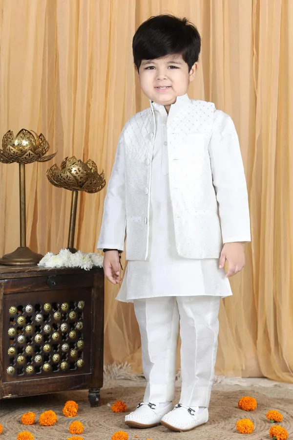 Kurta_Pajama_With_Sleeveless_Jacket_White