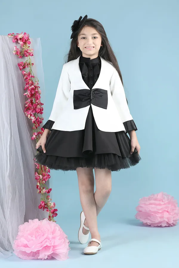 Black_White_Girl_Dress_With_Coat_White_Black