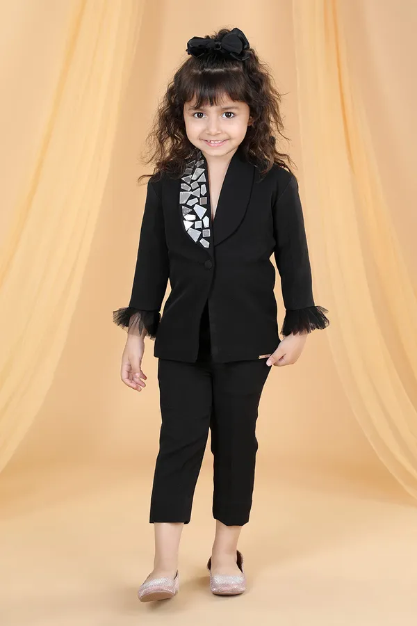 Coat_And_Pant_With_Acrylic_Black