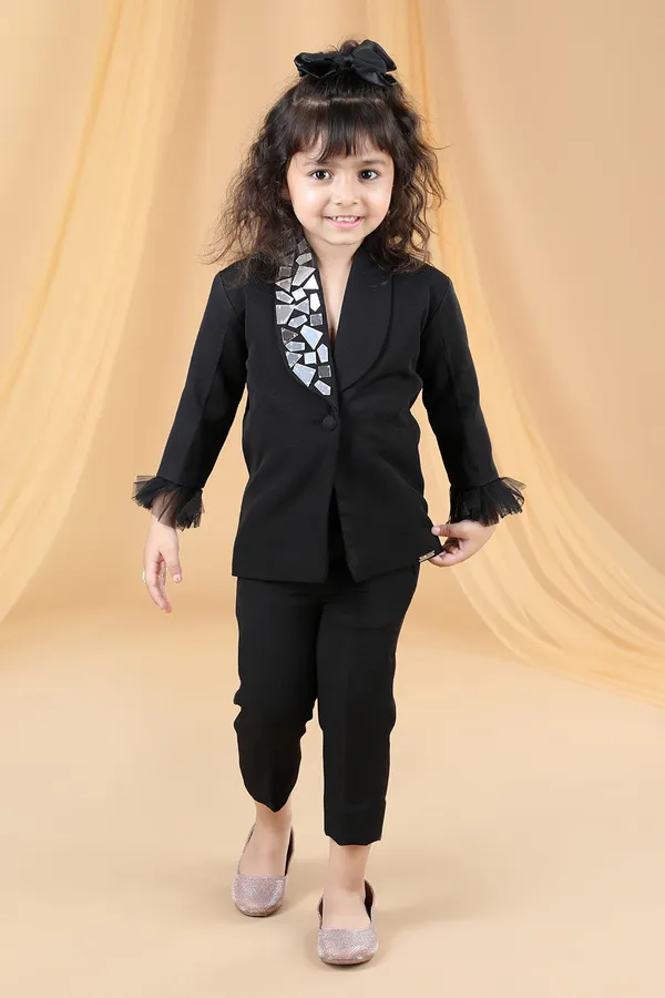 Coat_And_Pant_With_Acrylic_Black