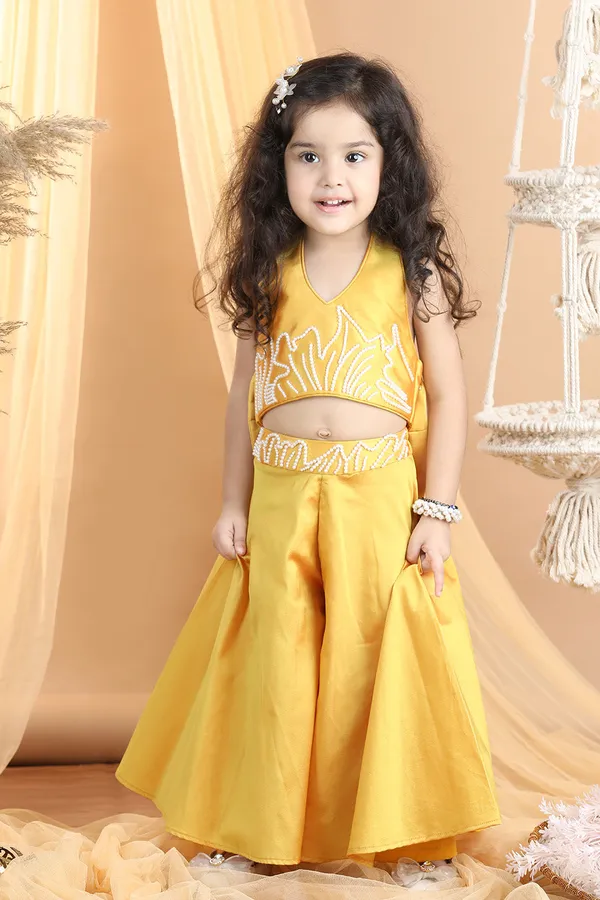 Top_And_Palazzo_Yellow