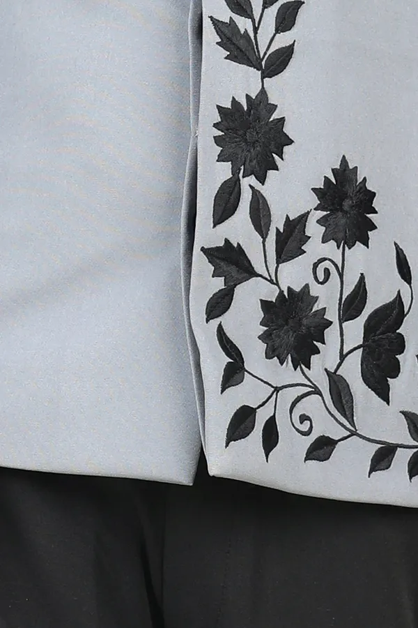 Grey_And_Black_Bandhgala_With_Thread_Embroidery_Grey_N_Black