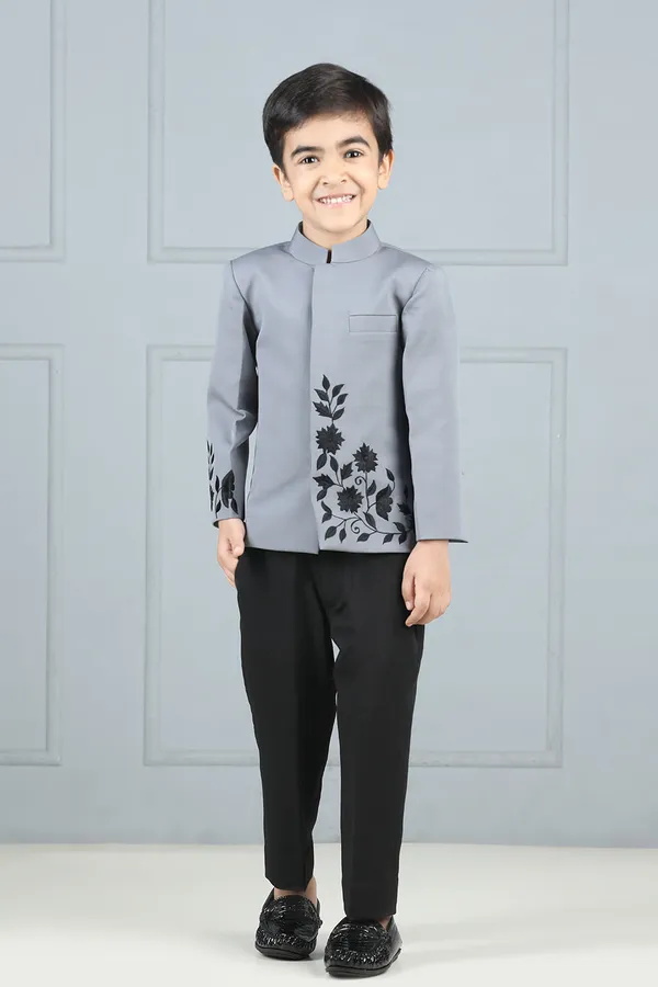 Grey_And_Black_Bandhgala_With_Thread_Embroidery_Grey_N_Black