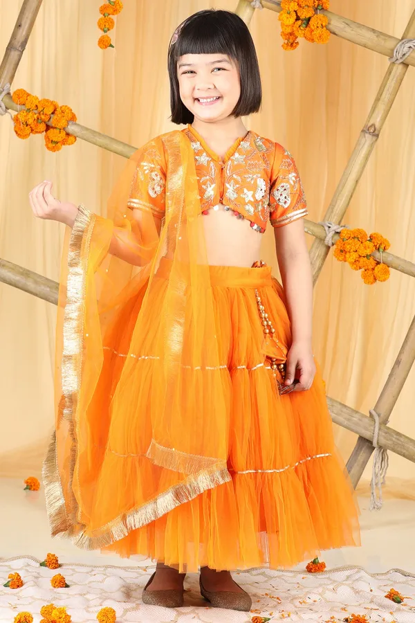 Sequence_Work_On_Blouse_Orange