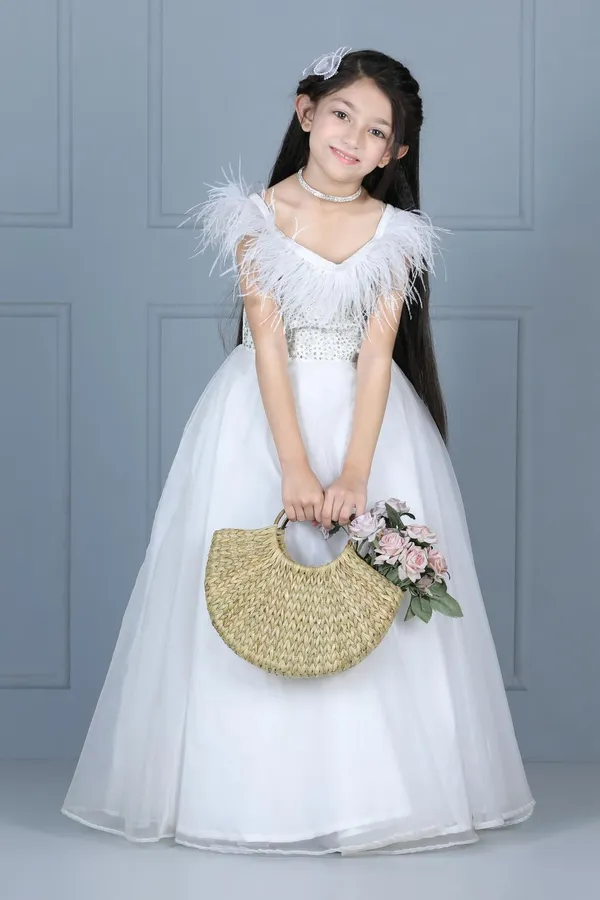 Gown_With_Furr_Detailing_White