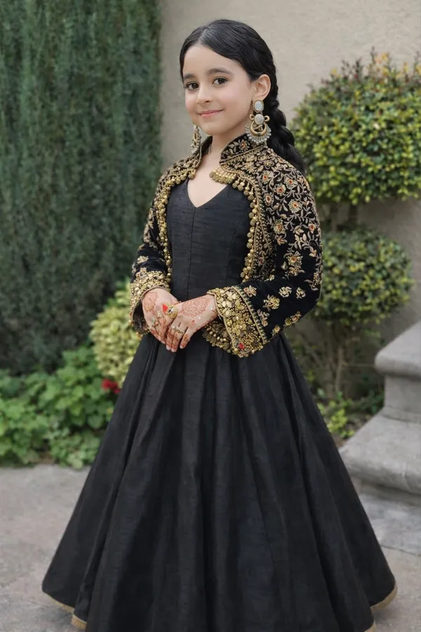 Anarkali_With_Embroidered_Cape_Black
