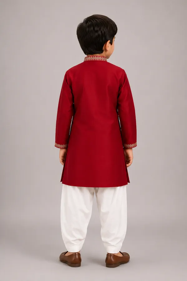 A_Ruby_Red_Floral_Embroidery_Kurta_Paired_With_White_Salwar_Ruby_Red