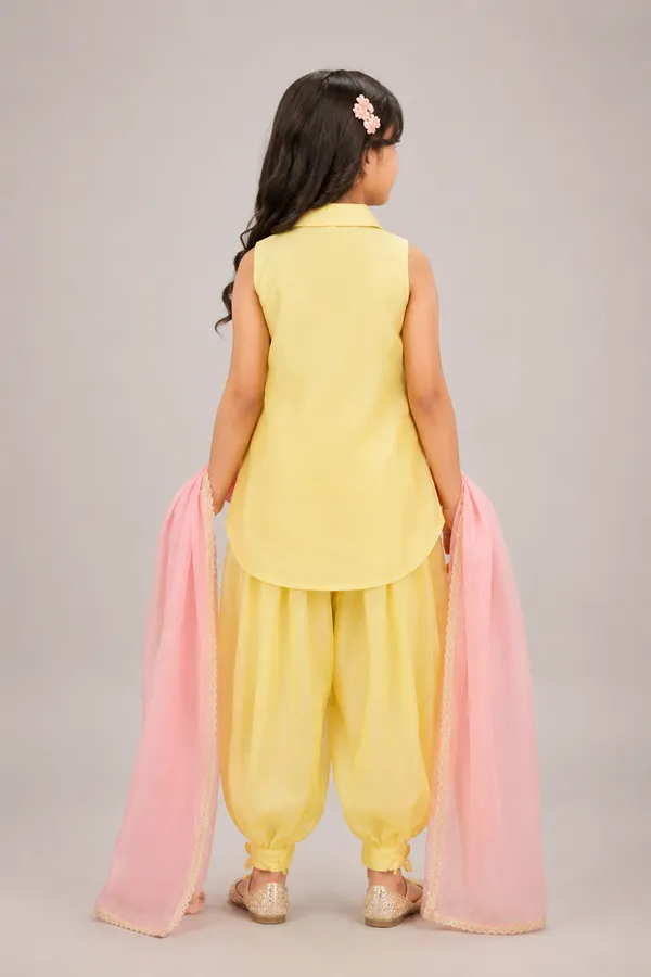A_Delicate_Yellow_Suit_With_Delicate_Floral_Embroidery_And_Paired_With_Tulip_Pants_Butter_Yellow