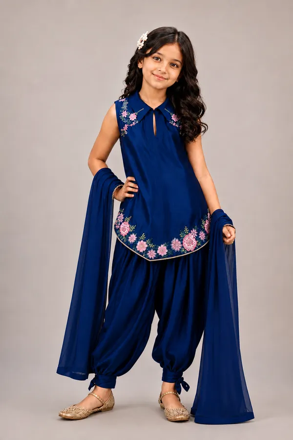 A_Navy_Blue_Suit_With_Delicate_Floral_Embroidery_And_Paired_With_Tulip_Pants_Navy_Blue