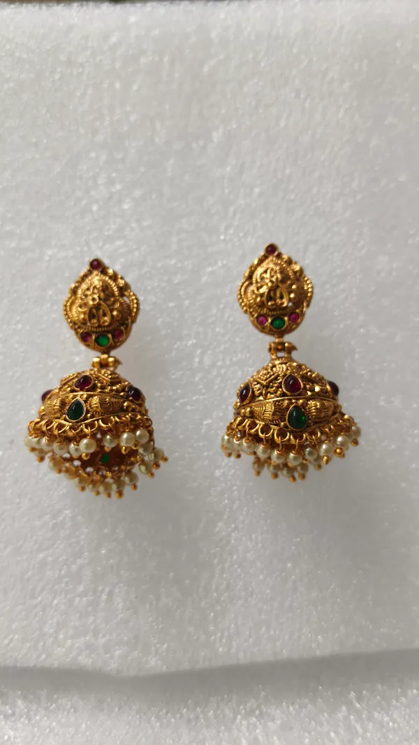 Gold_Tone_Temple_Jhumka_Earrings_for_Women