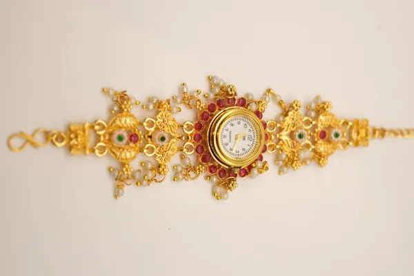 Gold_Tone_Embellished_Analog_Bracelet_Watch_For_Women_-_Pack_Of_2