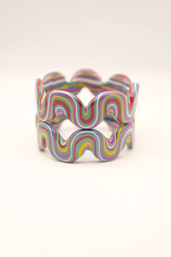 Multicolor_Wavy_Pattern_Bangles_For_Women_-_Pack_Of_3